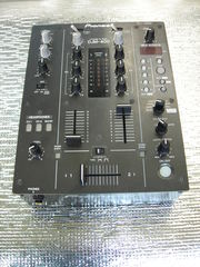 Продам микшер Pioneer DJM-400