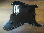 Продам Tom Delonge Strat Pickgaurd Seymour Duncan Invader SH 8