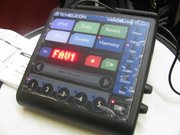 Продам вокальный процессор TC Helicon Voice Live Touch