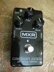 Продам дилей MXR Carbon Copy Analog Delay