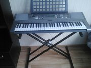 Срочно ПРОДАМ СИНТЕЗАТОР Yamaha PSR-R300