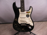 Продам электрогитару FENDER AMERICAN STANDARD STRATOCASTER (2001)